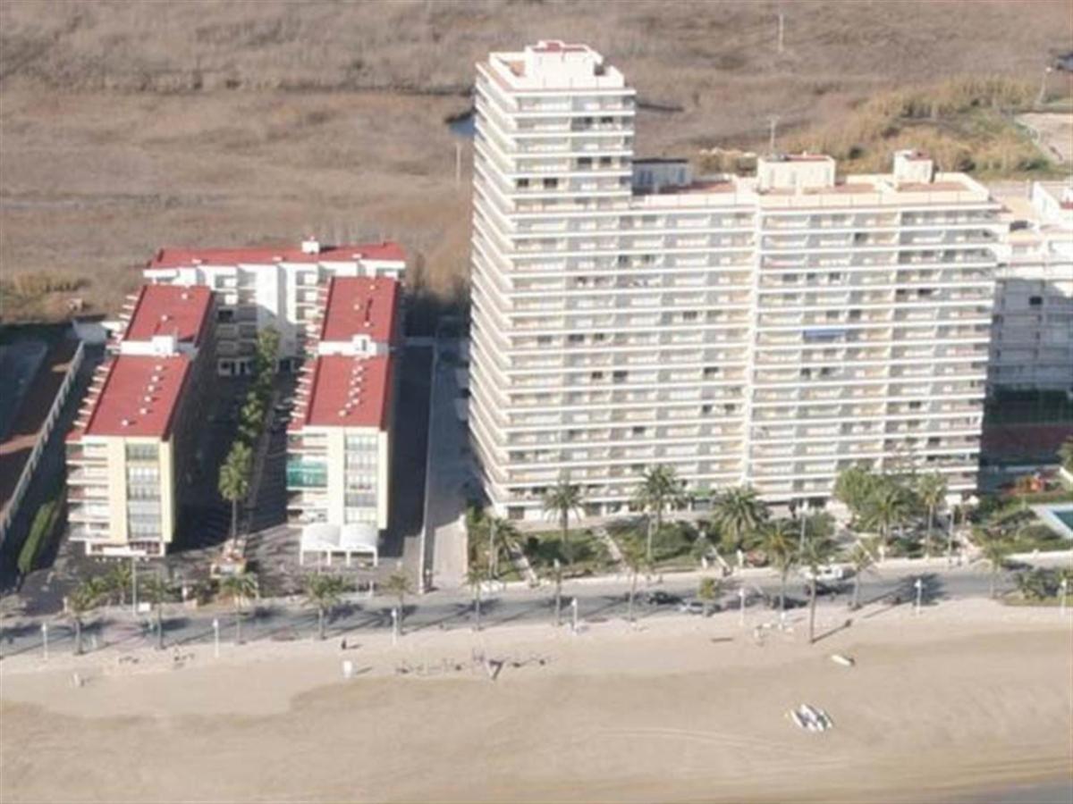 Les Doyes Residencial Lek Apartment