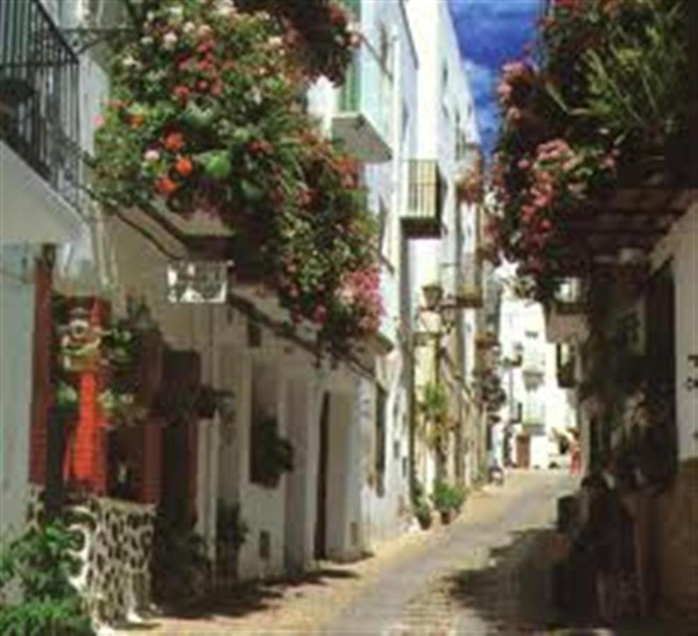 Les Doyes Residencial Lek Apartment