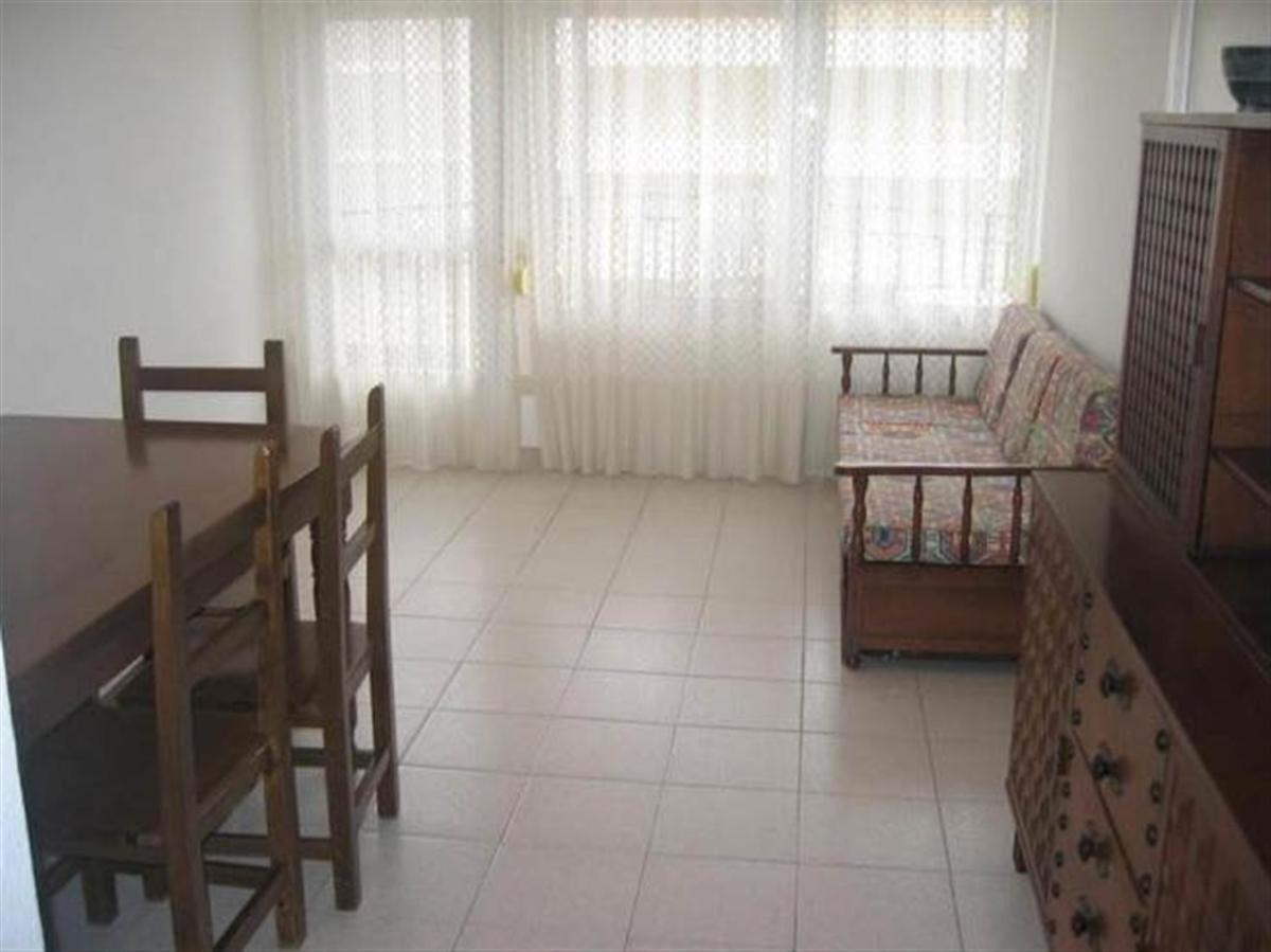 Les Doyes Residencial Lek *